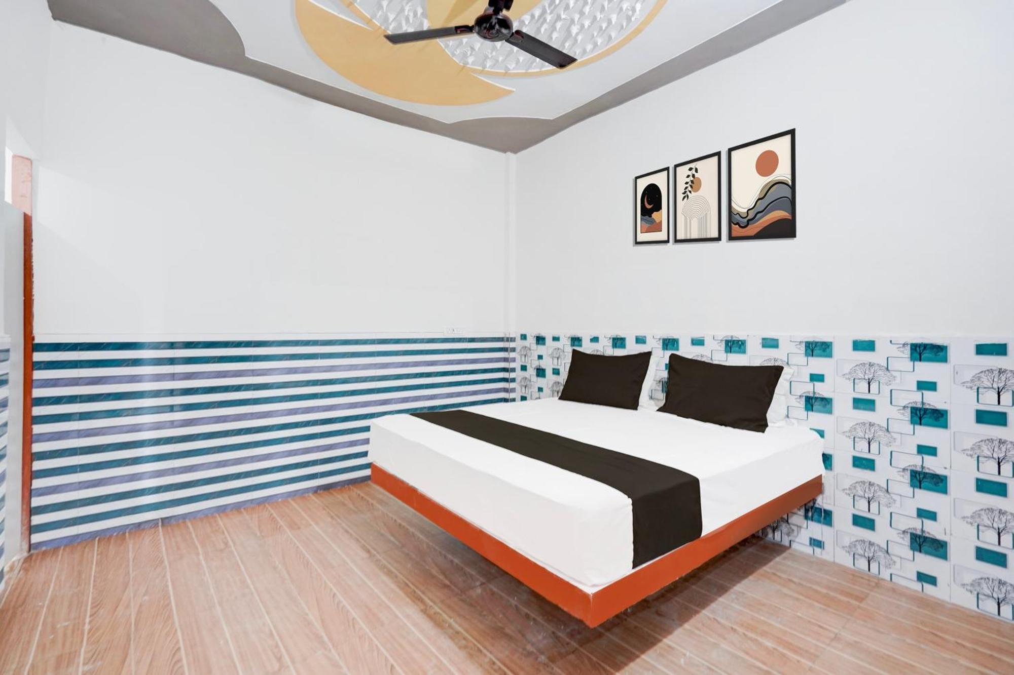 Hotel O Golden Bird ノイダ エクステリア 写真